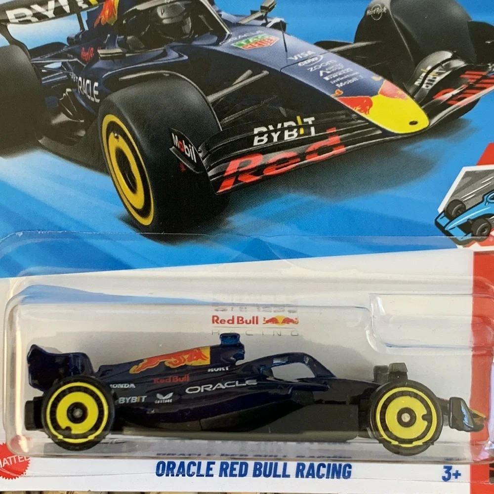 ORACLE RED BULL RACING Formula 1 F1 F   One Race Car TRACK ACES Hot Wheels 2025